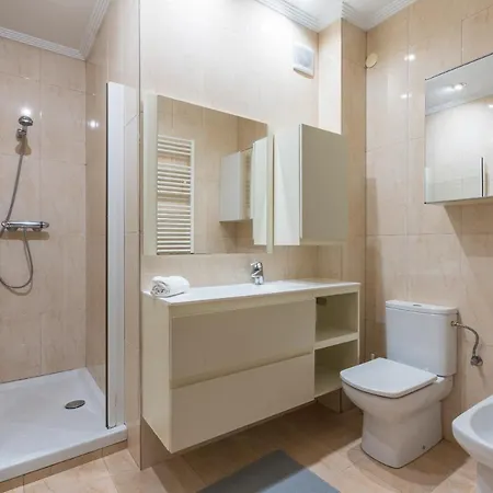 Ybarra By People Appartement *