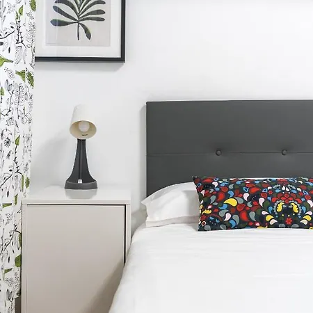 Apartment Ybarra By People